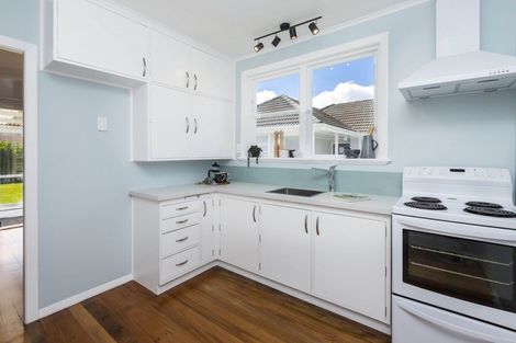 Photo of property in 12 Argyle Grove, Trentham, Upper Hutt, 5018