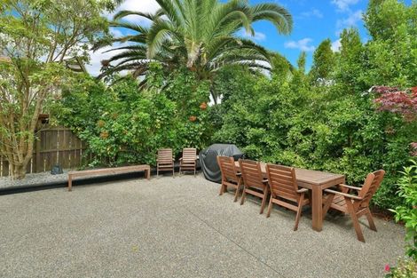 Photo of property in 11a Greta Place, Stanmore Bay, Whangaparaoa, 0932