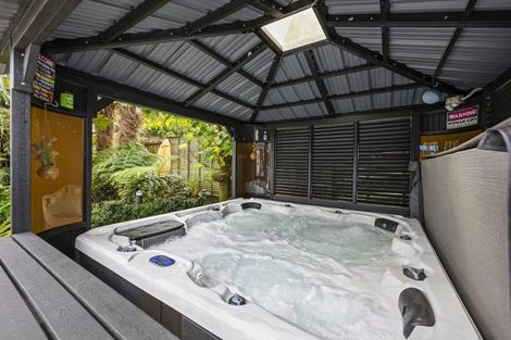 Photo of property in 117 Union Road, Howick, Auckland, 2014