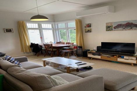 Photo of property in 2/37 Wilton Road, Wadestown, Wellington, 6012