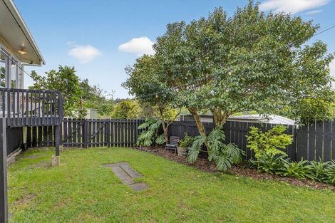 Photo of property in 2/155 Verbena Road, Birkdale, Auckland, 0626