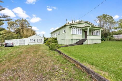 Photo of property in 305-311 Glengarry Road, Glen Eden, Auckland, 0602