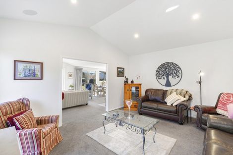 Photo of property in 2 Hortons Way, Cromwell, 9310