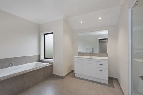 Photo of property in 11 Boyack Drive, Temple View, Hamilton, 3218