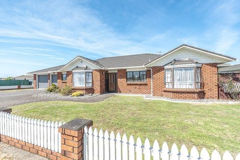 Photo of property in 2 Saint Helens Place, Tawhero, Whanganui, 4501