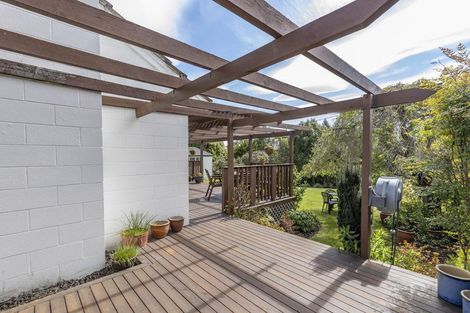 Photo of property in 4b Canberra Place, Redwood, Christchurch, 8051