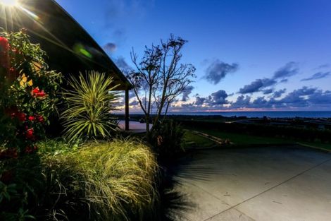 Photo of property in 166 Wairau Road, Kaitake, New Plymouth, 4374