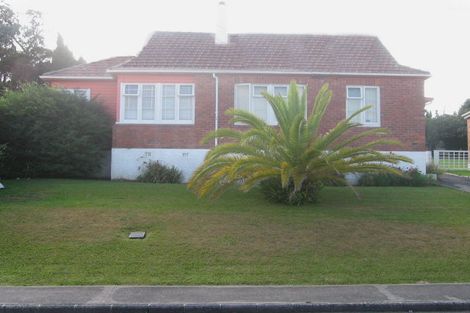 Photo of property in 12 Elphinstone Avenue, Wesley, Auckland, 1041