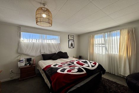 Photo of property in 75a Hampden Street, Picton, 7220