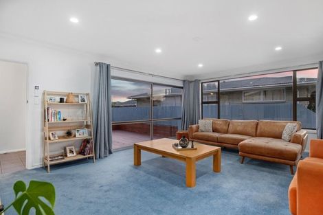 Photo of property in 15 Fairford Street, Bishopdale, Christchurch, 8053