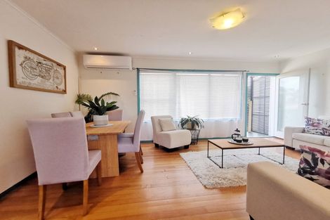 Photo of property in 1/62 Abbotts Way, Remuera, Auckland, 1050