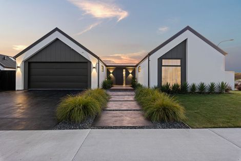 Photo of property in 43 Hotere Street, Rangiora, 7400