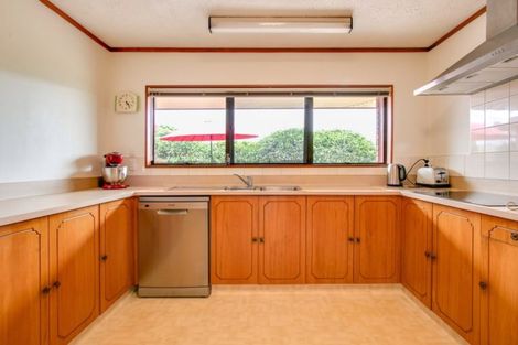 Photo of property in 39 Auckland Road, Greenmeadows, Napier, 4112