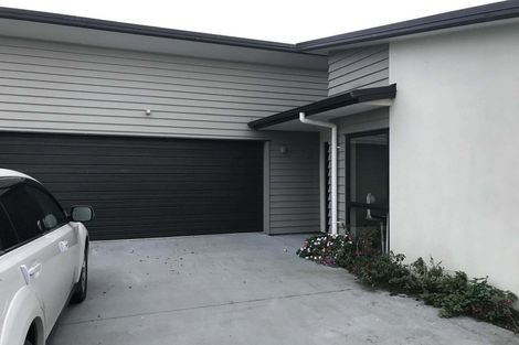 Photo of property in 15 Chadwick Place, Rototuna North, Hamilton, 3210