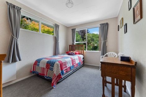 Photo of property in 21 Ambury Place, Merrilands, New Plymouth, 4312