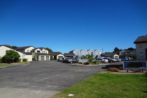Photo of property in 19/18 Alicante Avenue, Hillpark, Auckland, 2102