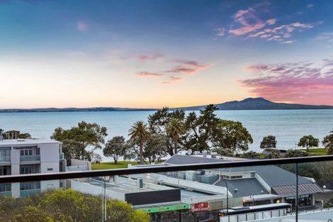 Photo of property in The Victor, 505/4 Bute Road, Browns Bay, Auckland, 0630