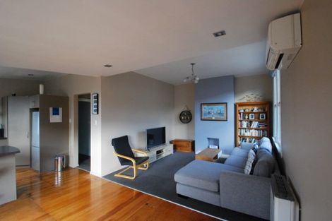 Photo of property in 3 Central Terrace, Alicetown, Lower Hutt, 5010