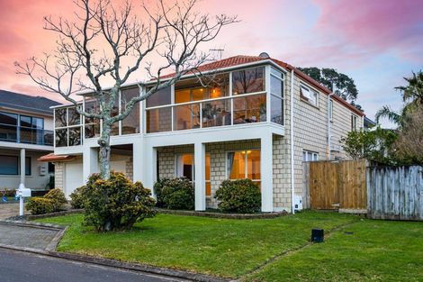 Photo of property in 18 Tollana Road, Te Atatu Peninsula, Auckland, 0610