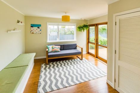 Photo of property in 5 Emerson Street, Berhampore, Wellington, 6023