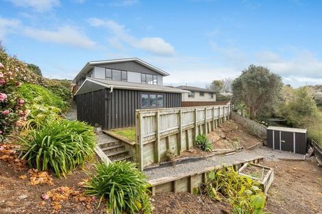 Photo of property in 16 La Salle Drive, Westown, New Plymouth, 4310