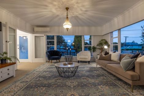 Photo of property in 14 Duke Street, Levin, 5510