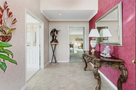 Photo of property in 26 Stevenson Way, Cockle Bay, Auckland, 2014