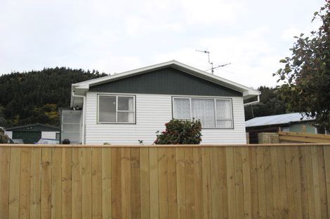 Photo of property in 30 Belgrave Street, Wainuiomata, Lower Hutt, 5014
