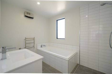 Photo of property in 60 Jacks Point Rise, Jacks Point, Queenstown, 9371