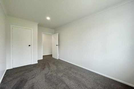 Photo of property in 21 Miro Street, Merrilands, New Plymouth, 4312