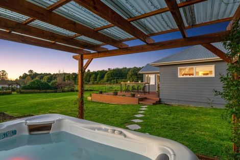 Photo of property in 14 Old State Mill Road, Mamaku, 3020