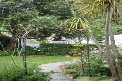 Photo of property in 212 Muritai Road, Eastbourne, Lower Hutt, 5013