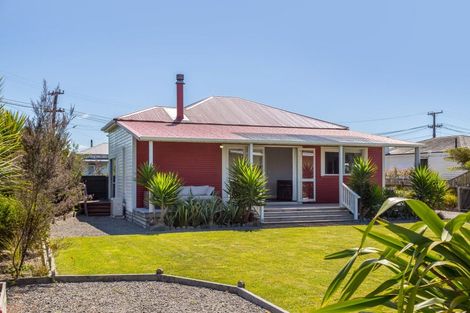 Photo of property in 151 Pembroke Street, Carterton, 5713