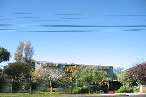 Photo of property in 145 Bleakhouse Road, Mellons Bay, Auckland, 2014