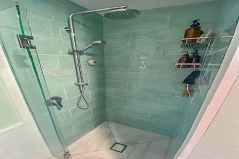 Photo of property in 35 Sears Road, Meeanee, Napier, 4183