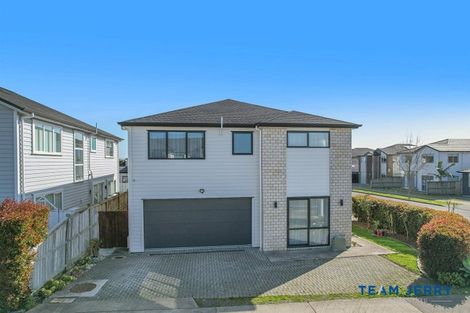 Photo of property in 76 Donegal Park Drive, Flat Bush, Auckland, 2019