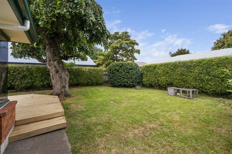 Photo of property in 86 Pahiatua Street, Hokowhitu, Palmerston North, 4410