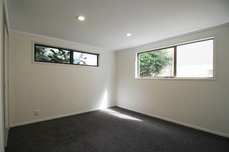 Photo of property in 5 Janese Place, Weymouth, Auckland, 2103