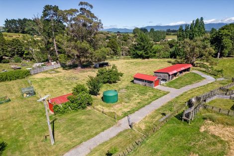 Photo of property in 13 Ahiaruhe Road, Ponatahi, Carterton, 5792