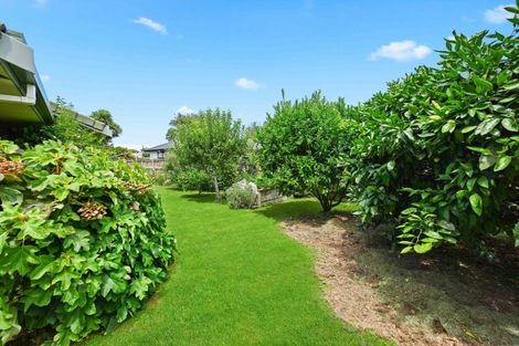 Photo of property in 30 Rutherford Street, Chedworth, Hamilton, 3210