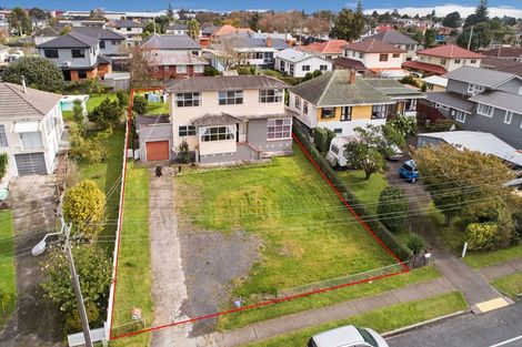 Photo of property in 17 Plunket Avenue, Papatoetoe, Auckland, 2104