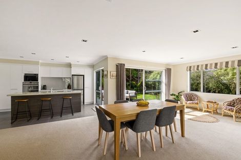 Photo of property in 8 Beachwood Drive, Hatfields Beach, Orewa, 0931