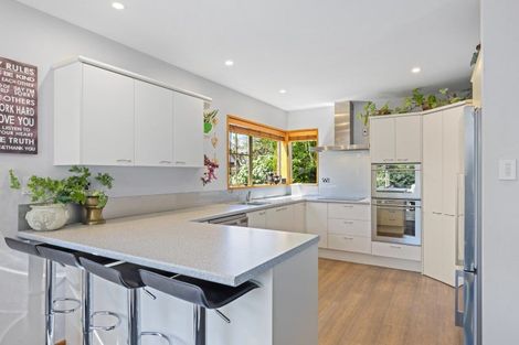 Photo of property in 16 Patricia Place, Harewood, Christchurch, 8051