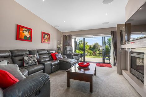 Photo of property in 101 Regent Drive, Paraparaumu Beach, Paraparaumu, 5032