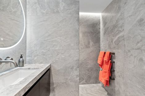 Photo of property in 222 Hurstmere Road, Takapuna, Auckland, 0622