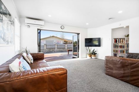 Photo of property in 34 English Street, St Andrews, Hamilton, 3200