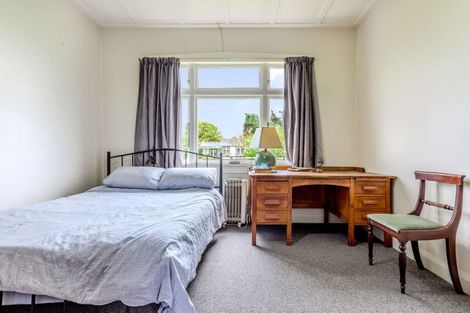 Photo of property in 98 Regent Street, Pahiatua, 4910