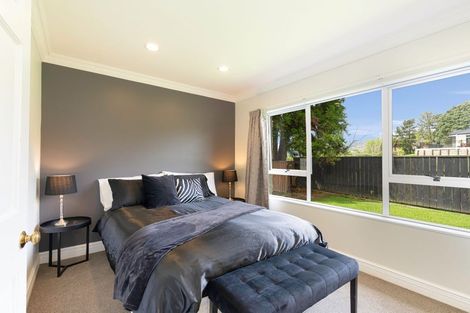 Photo of property in 72 Fairfield Road, Levin, 5510