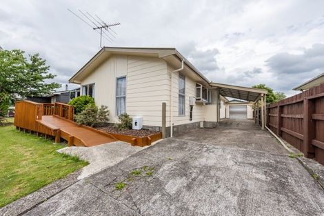 Photo of property in 44 California Drive, Totara Park, Upper Hutt, 5018