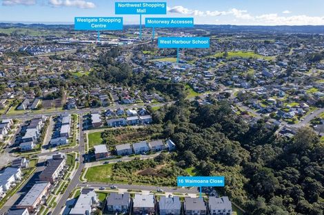 Photo of property in 16 Waimoana Close, Massey, Auckland, 0614